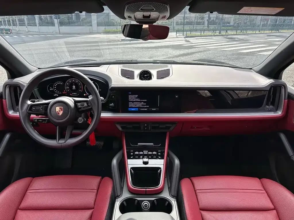 Porsche Cayenne 2025 из CN, фото 2