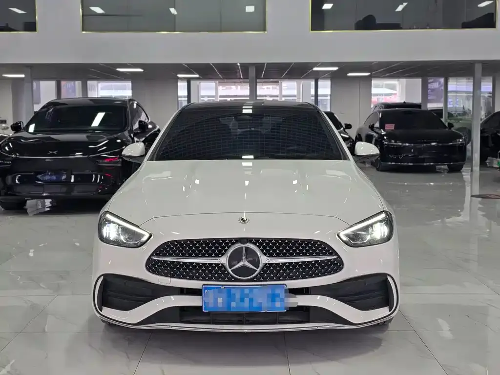 Mercedes-Benz C-Class — фото 10