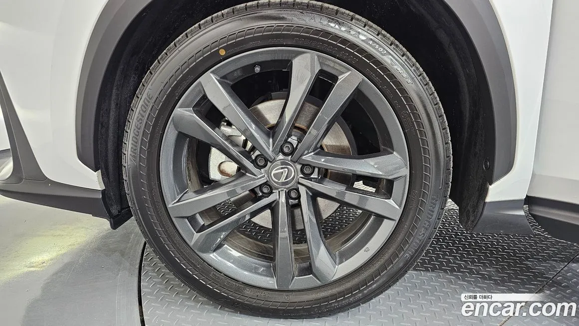 Lexus NX 2024 из KR, фото 3
