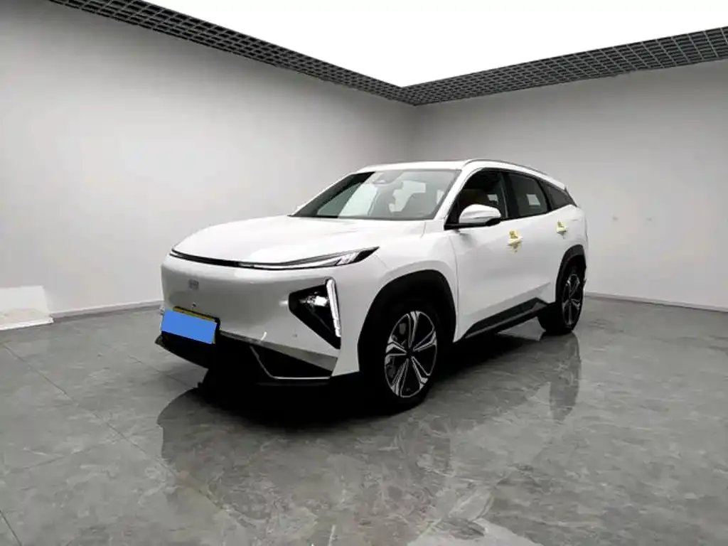 Geely Galaxy L7 — фото 1