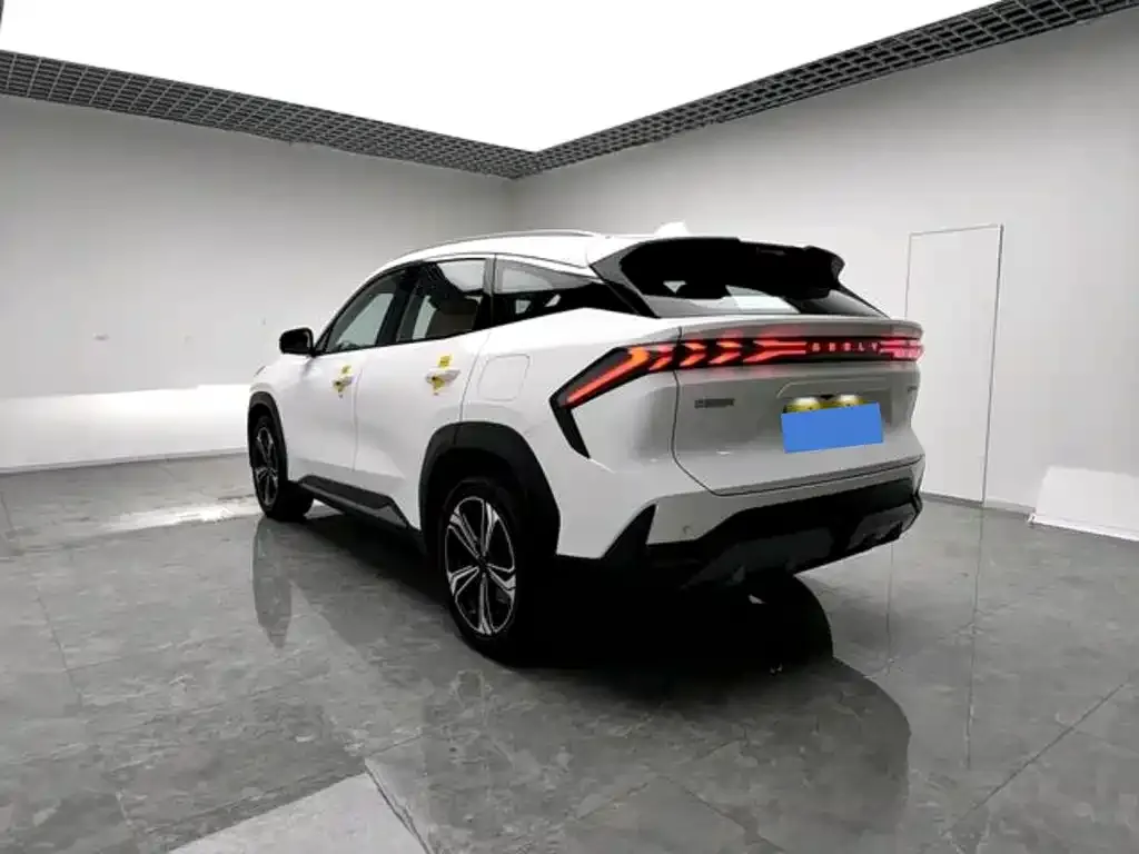 Geely Galaxy L7 — фото 4