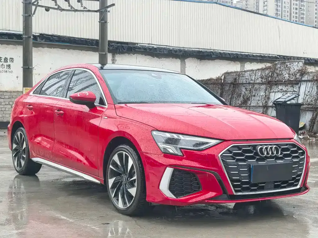 Audi A3 — фото 2