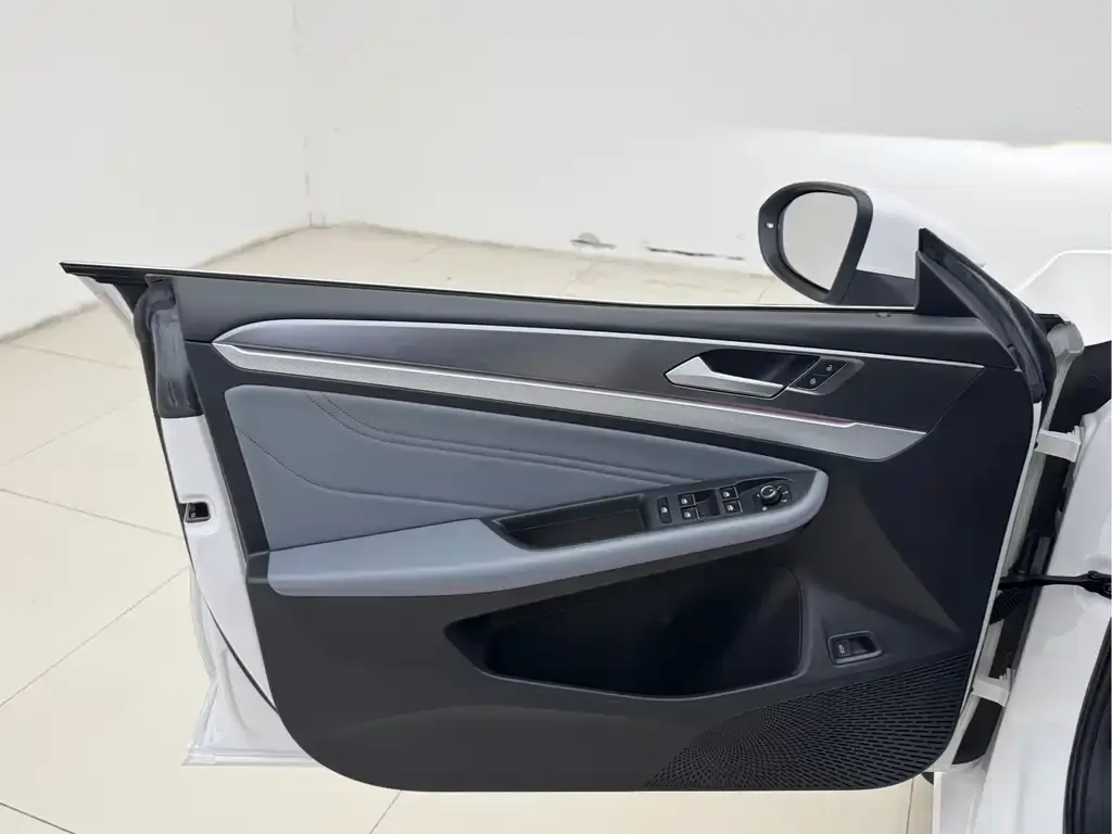 Volkswagen Lamando 2023 из CN, фото 4
