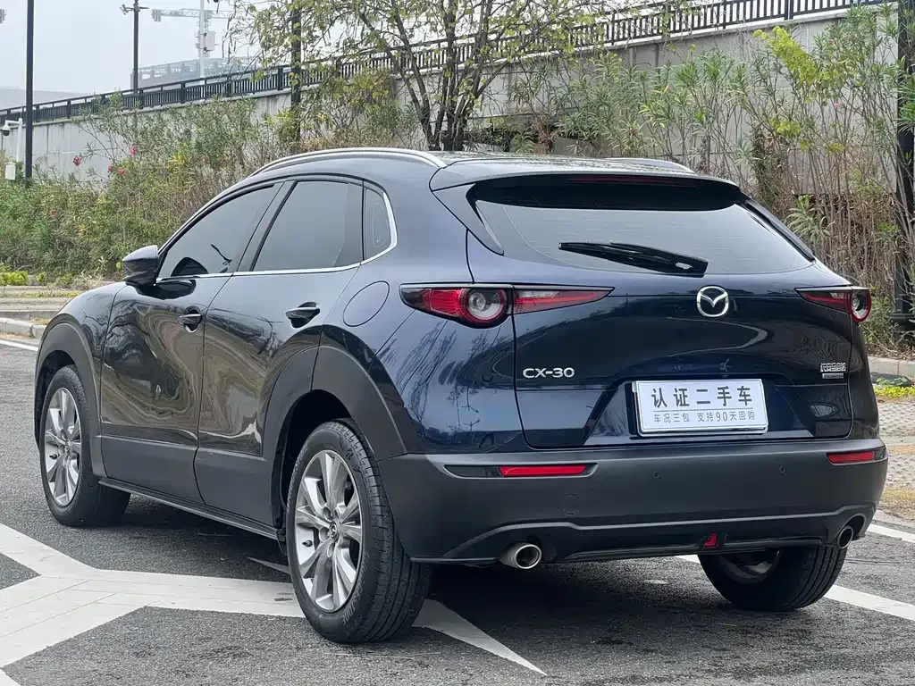 Mazda CX-30 — фото 4