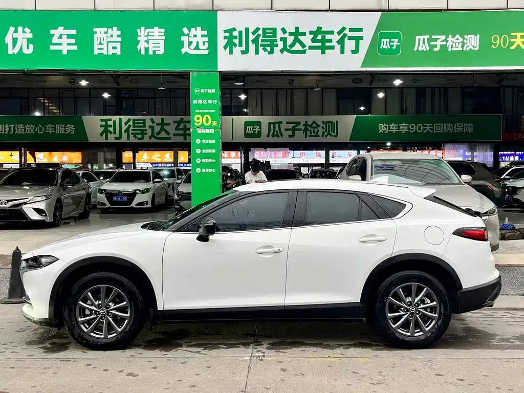 Mazda CX-4 — фото 3