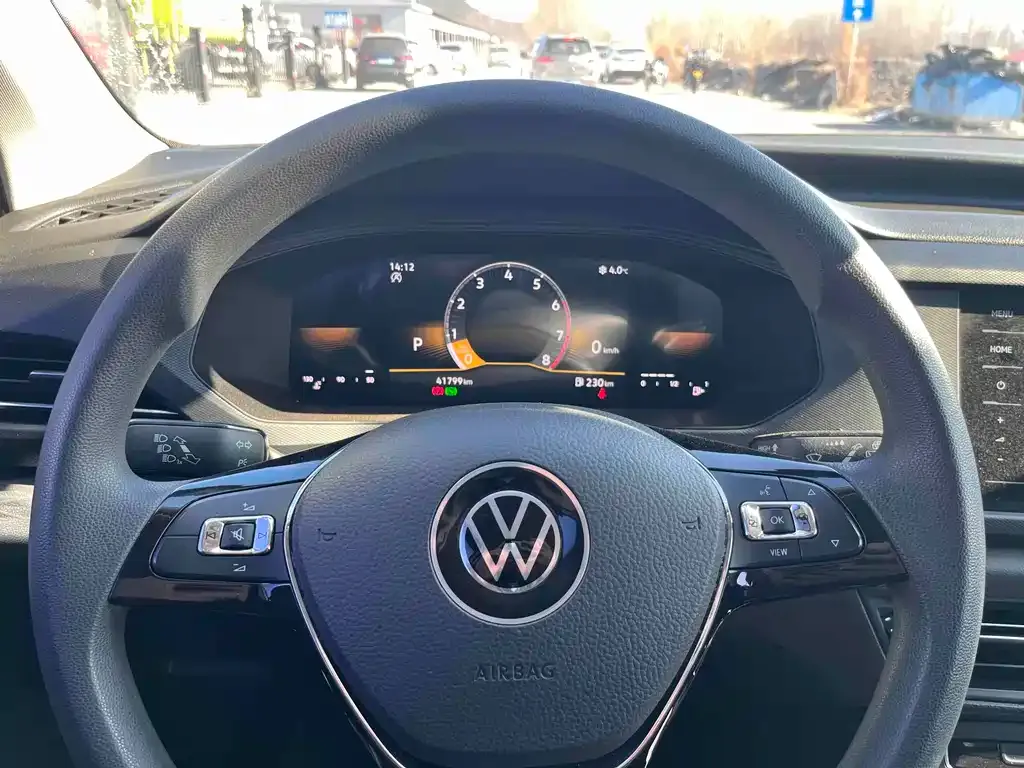Volkswagen Tharu 2022 из CN, фото 4