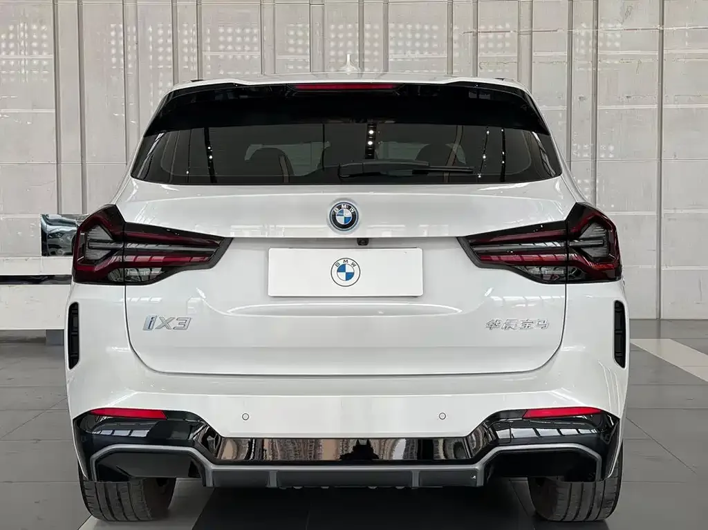 BMW iX3 2024 из CN, фото 8