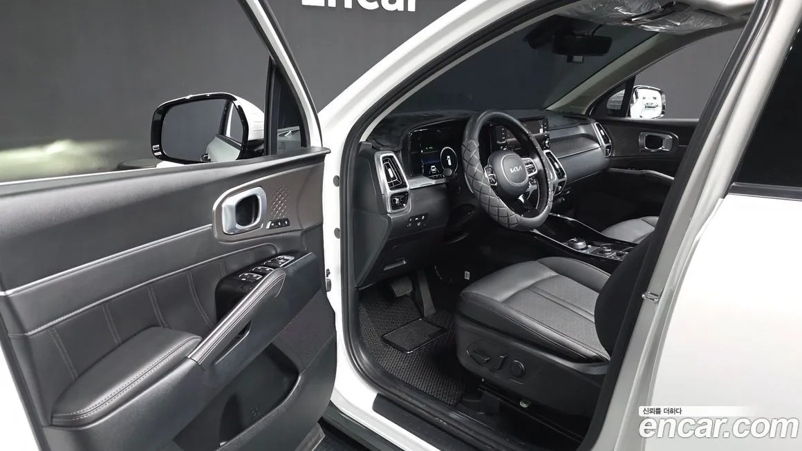 Kia Sorento — фото 6