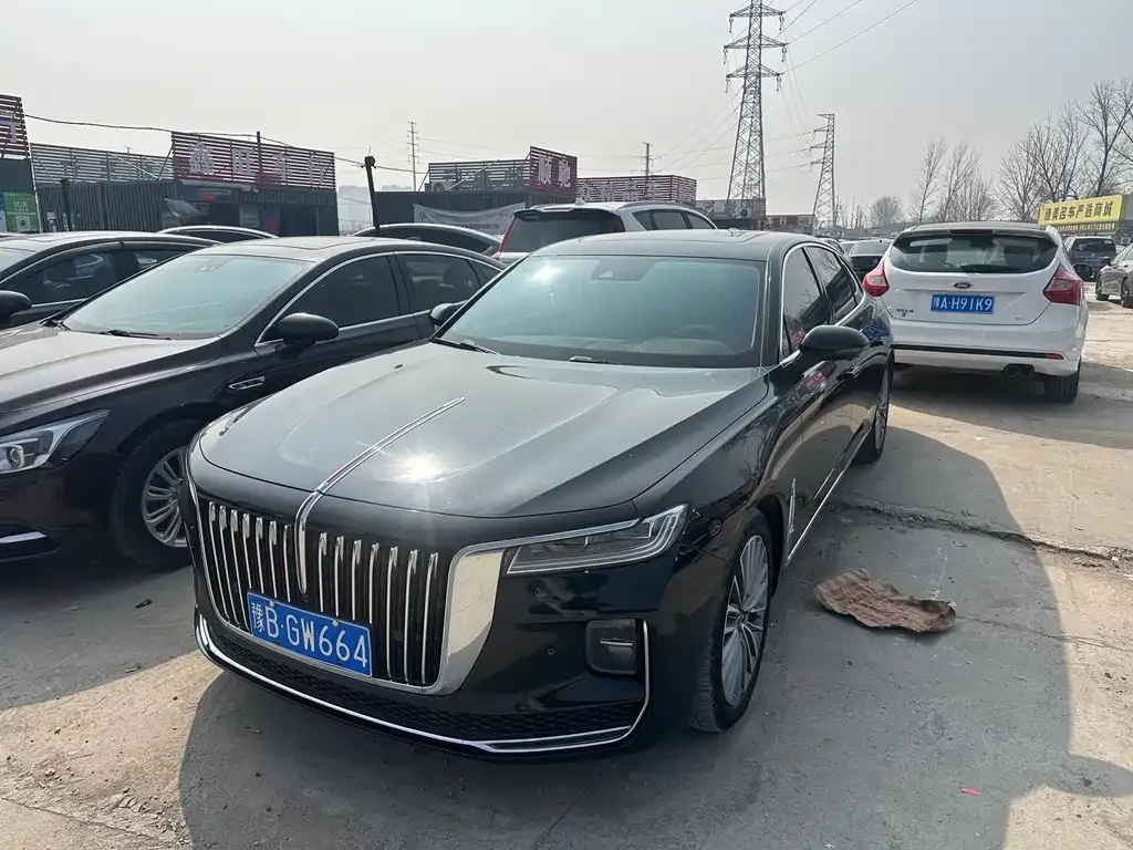 Hongqi H9 — фото 6