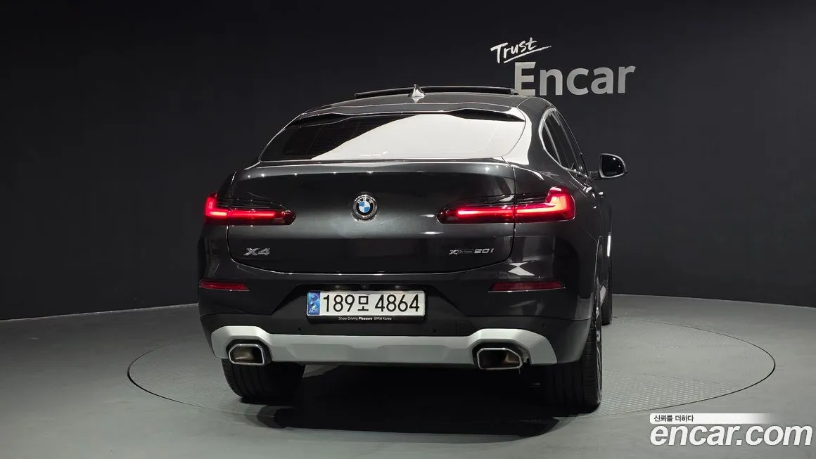 BMW X4 — фото 7