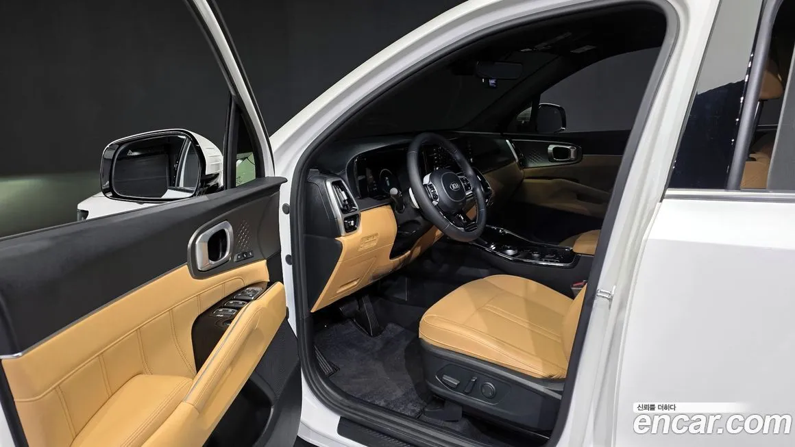 Kia Sorento — фото 10