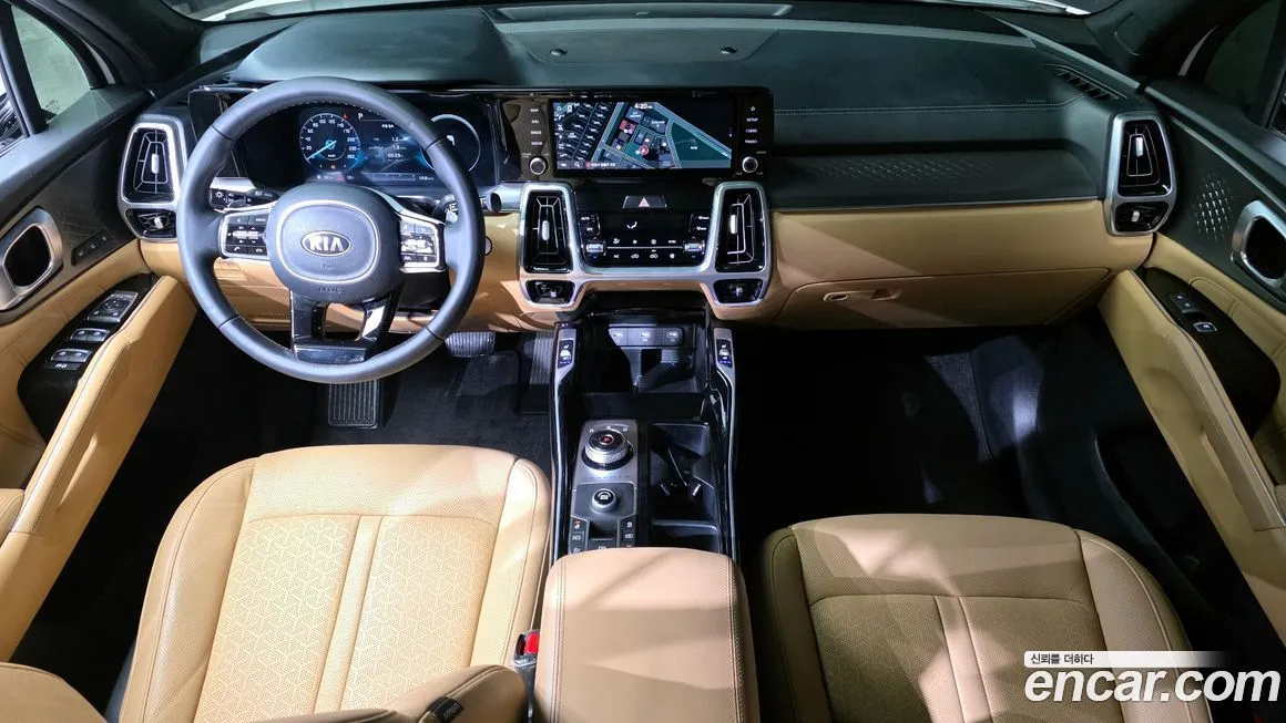 Kia Sorento — фото 8