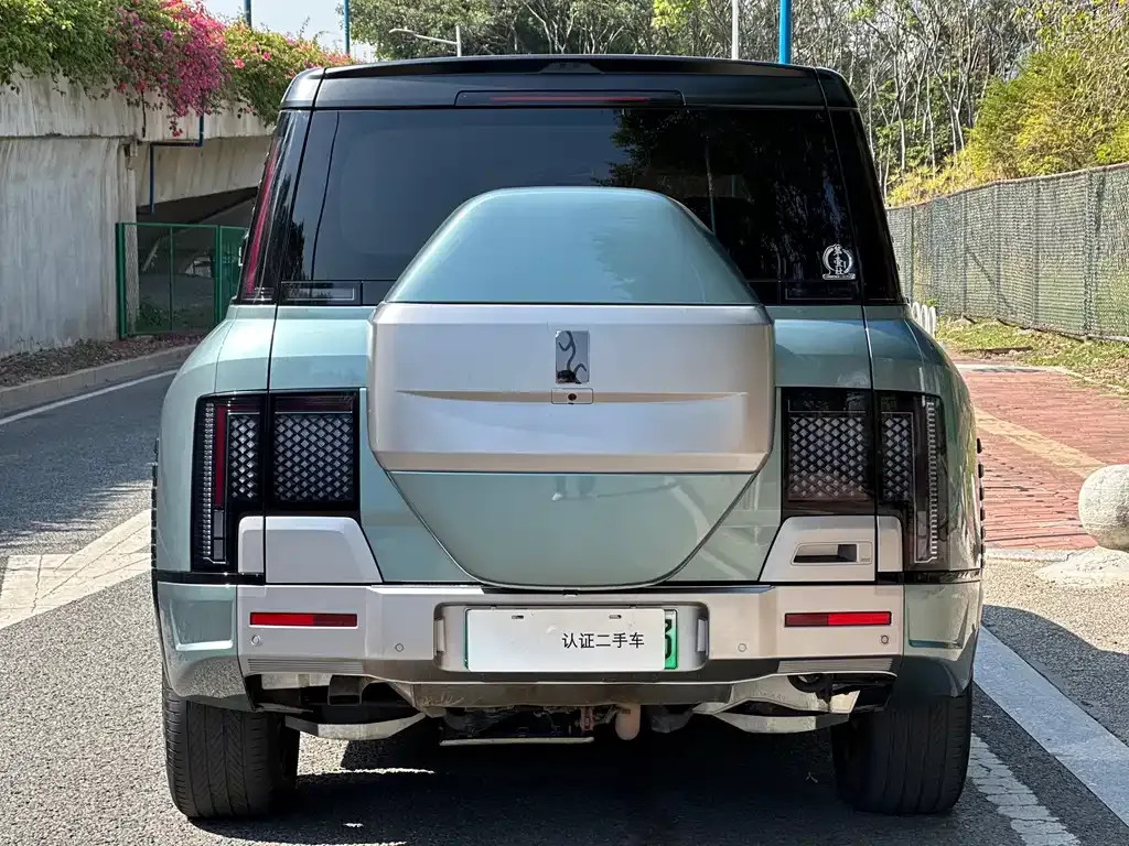 Yangwang U8 2023 из CN, фото 6