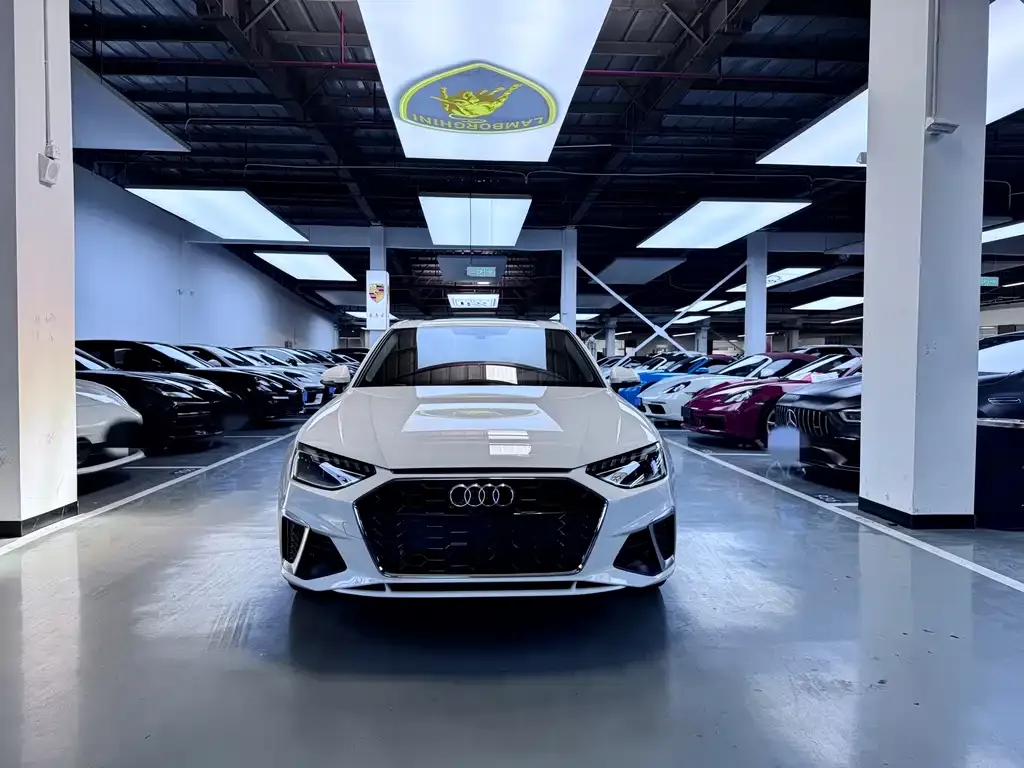 Audi A4L 2024 из CN, фото 2