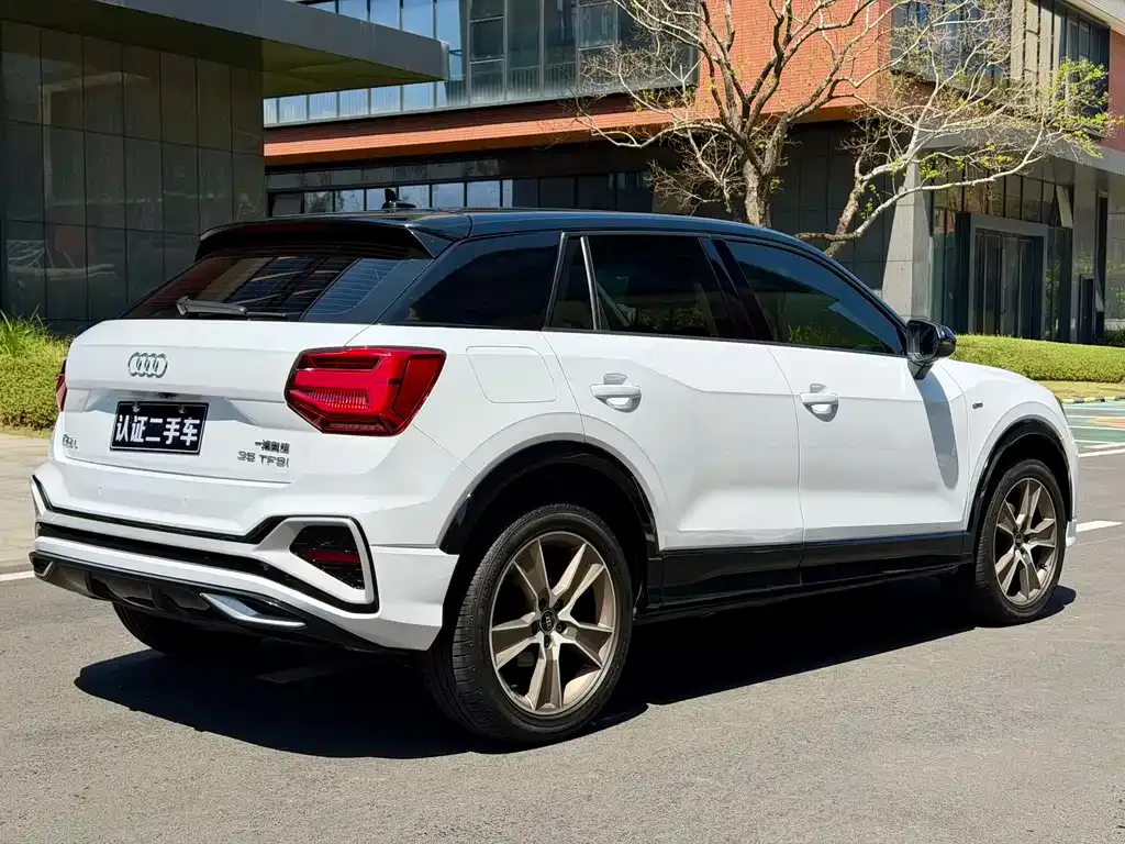 Audi Q2L 2022 из CN, фото 6