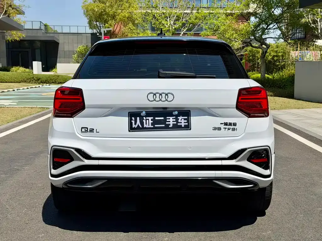 Audi Q2L 2022 из CN, фото 9