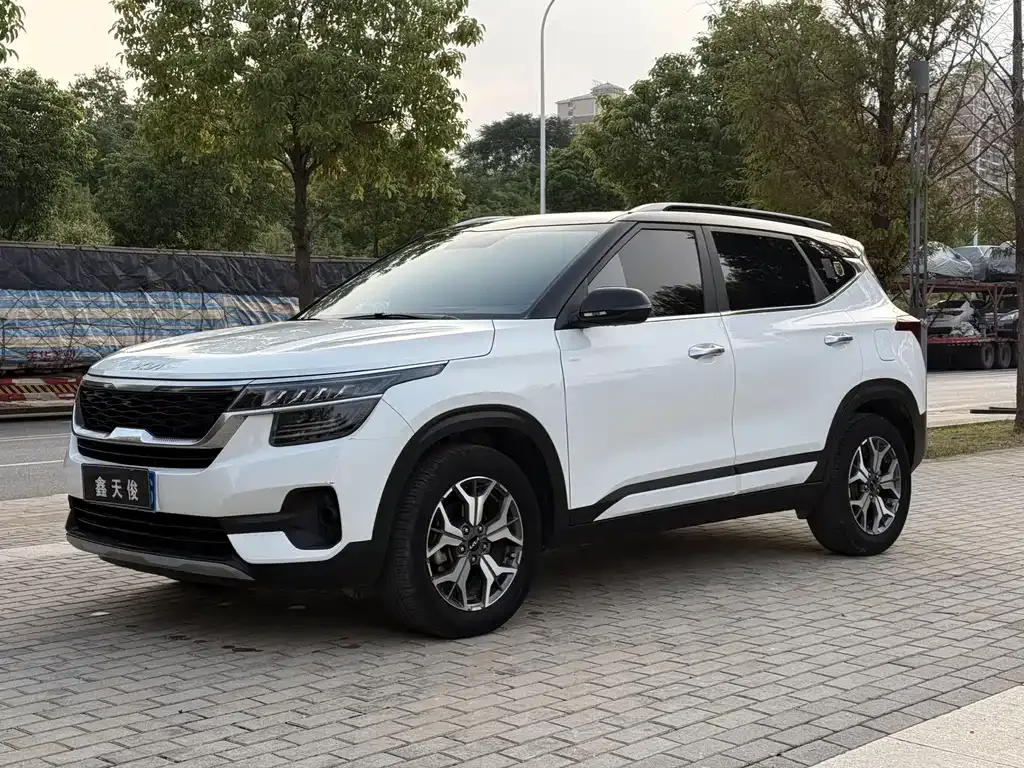 Kia KX3 2022 из CN, фото 1