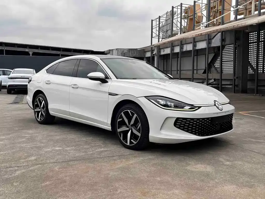 Volkswagen Lamando 2023 из CN, фото 3