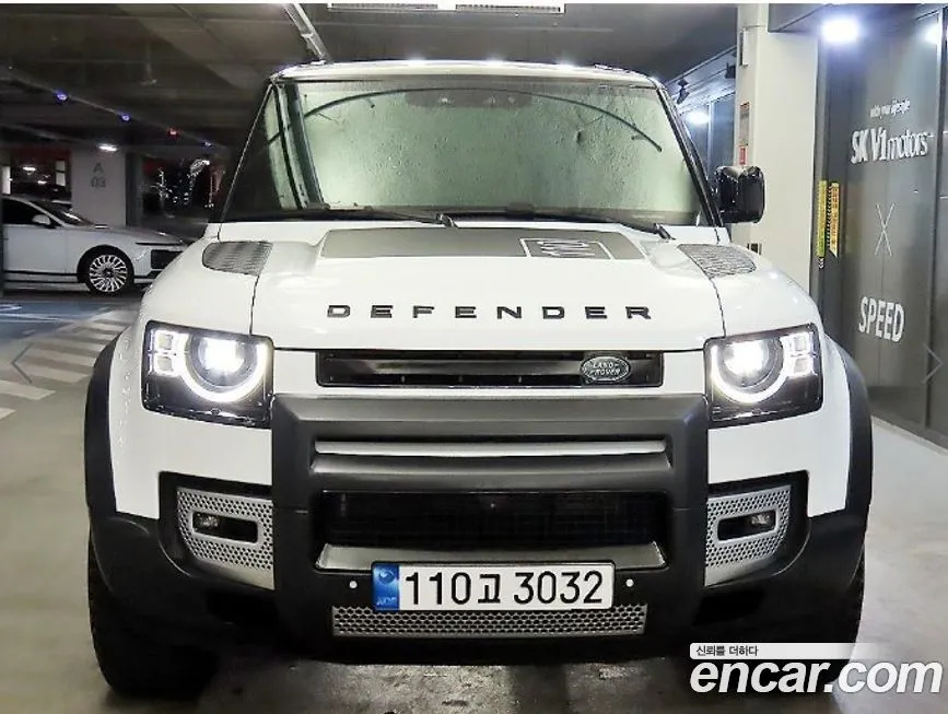 Land Rover Defender — фото 10