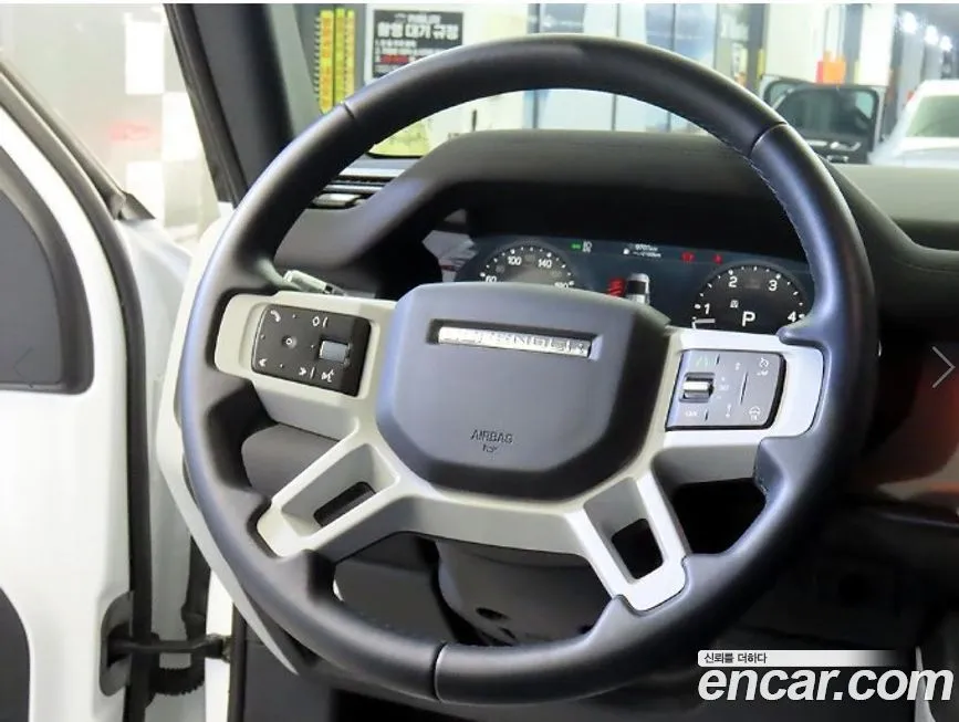 Land Rover Defender — фото 8