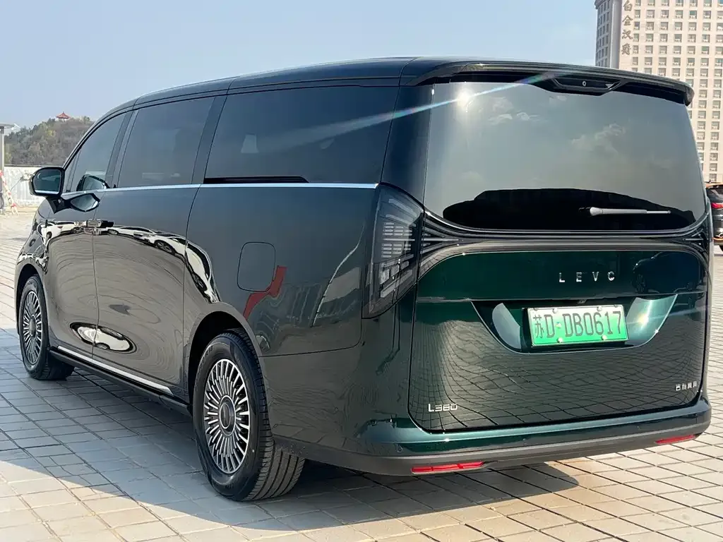 Geely Yizhen L380 — фото 9