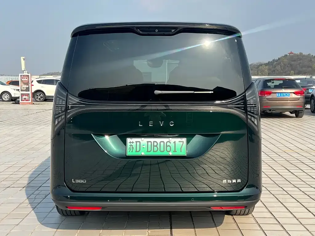 Geely Yizhen L380 — фото 2