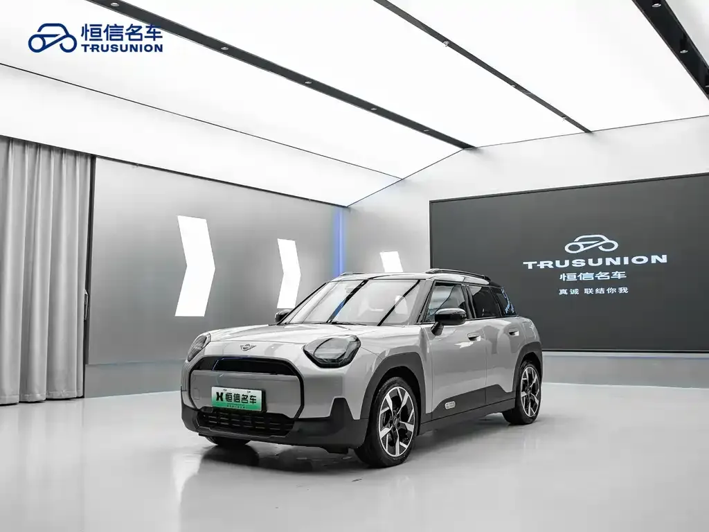 MINI Aceman EV