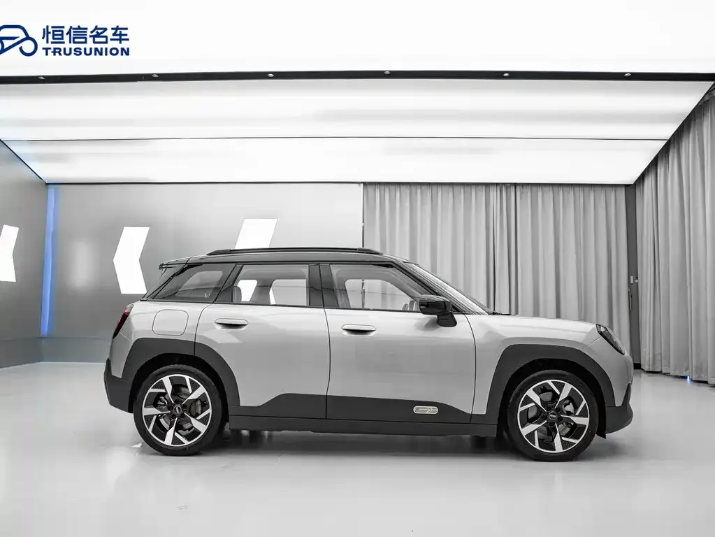 MINI Aceman EV 2024 из CN, фото 3