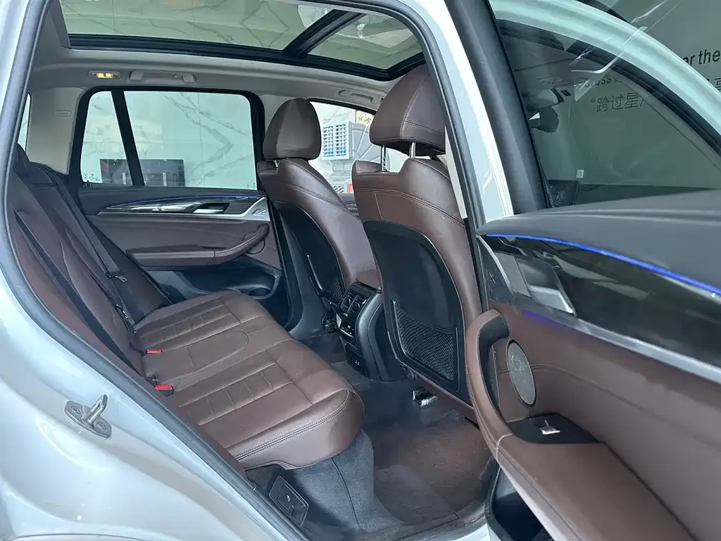BMW X3 2021 из CN, фото 9