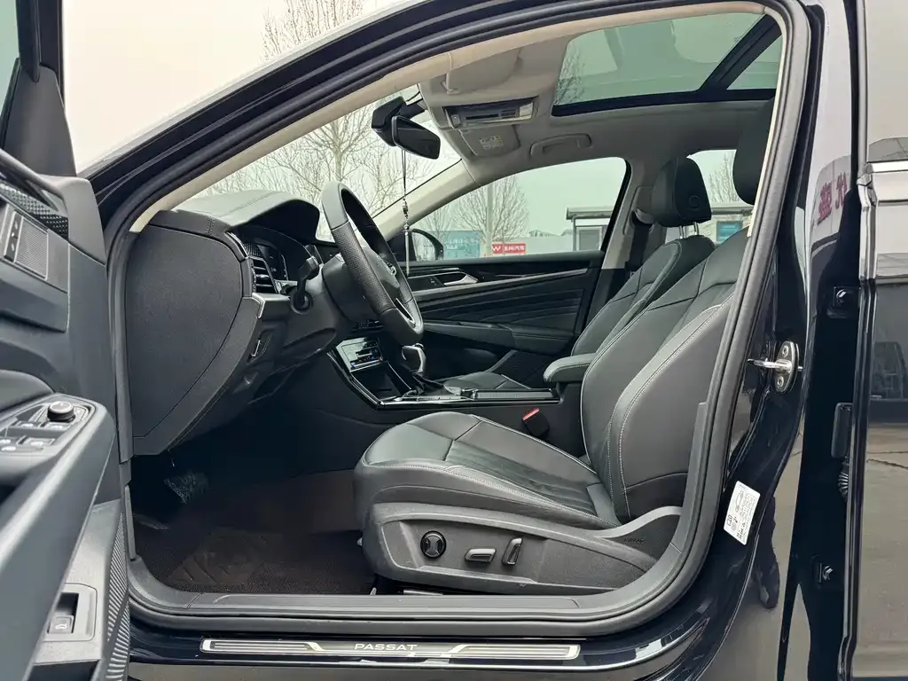 Volkswagen Passat — фото 8