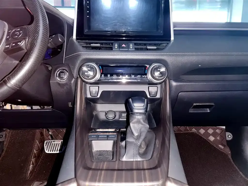 Toyota RAV4 2022 из CN, фото 8