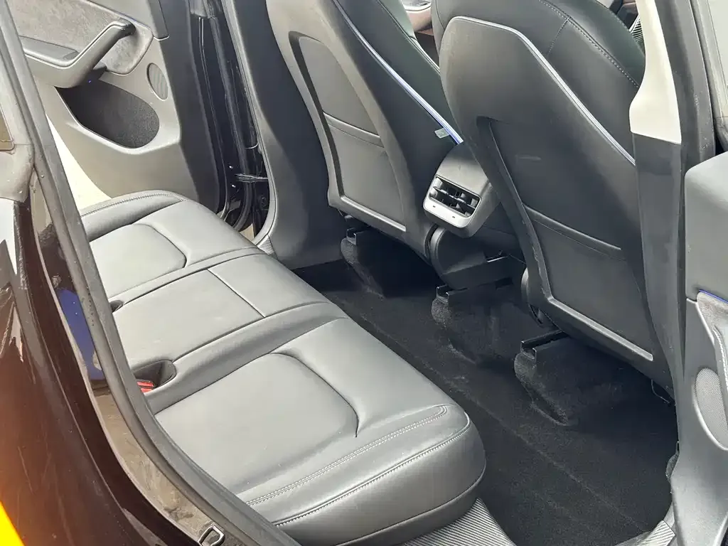 Tesla Model Y 2022 из CN, фото 2