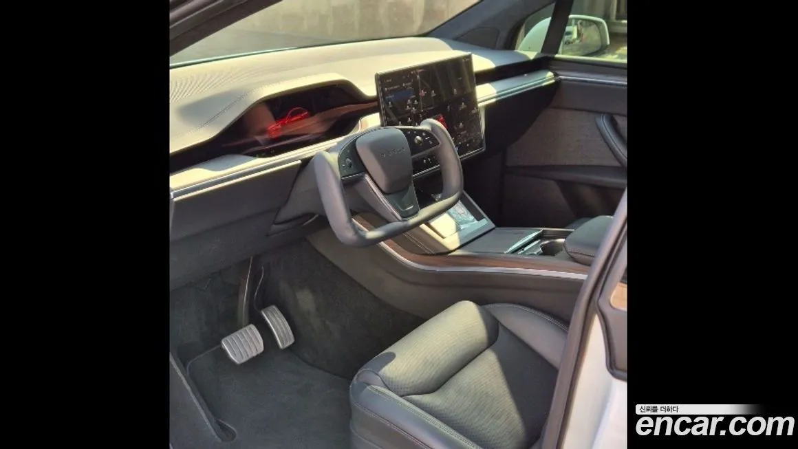 Tesla Model X 2023 из KR, фото 4