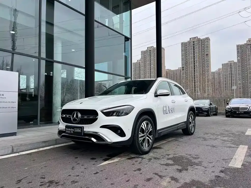 Mercedes-Benz GLA 2024 из CN, фото 1