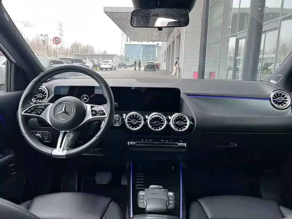 Mercedes-Benz GLA 2024 из CN, фото 6