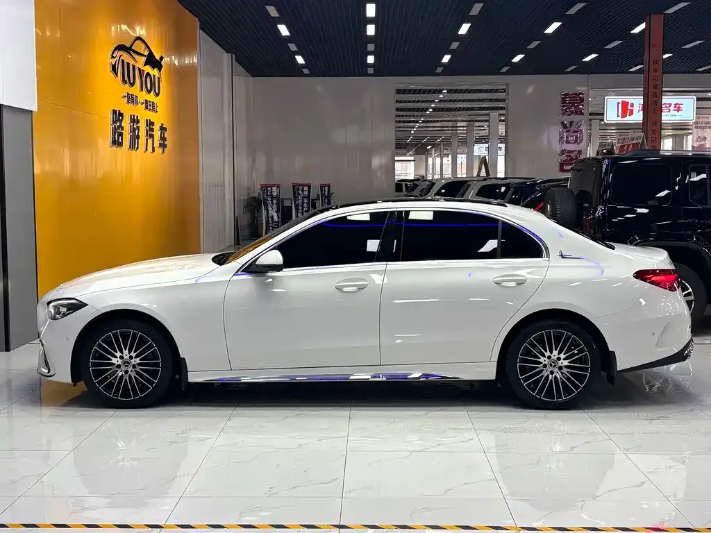 Mercedes-Benz C-Class 2025 из CN, фото 5