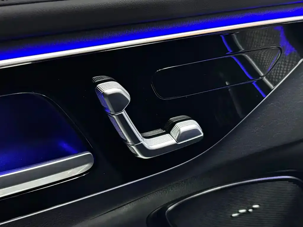 Mercedes-Benz C-Class 2025 из CN, фото 4