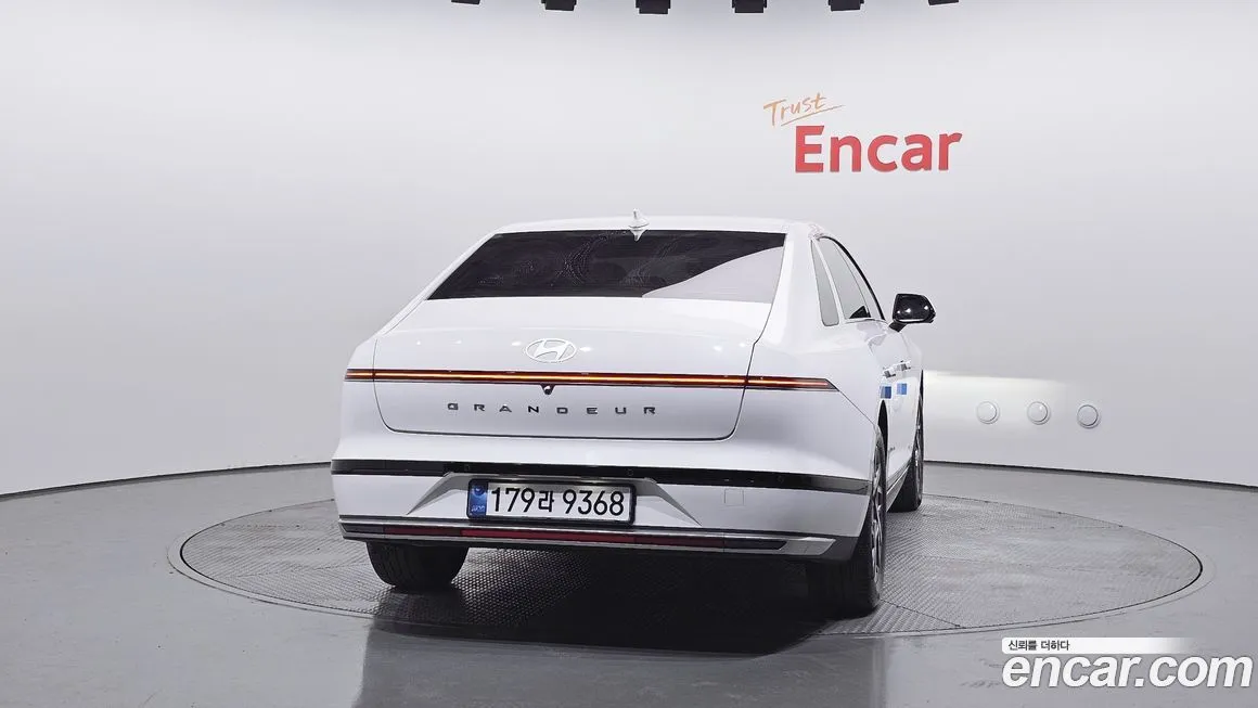 Hyundai Grandeur 2023 из KR, фото 2