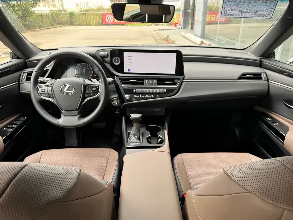 Lexus ES 2024 из CN, фото 6