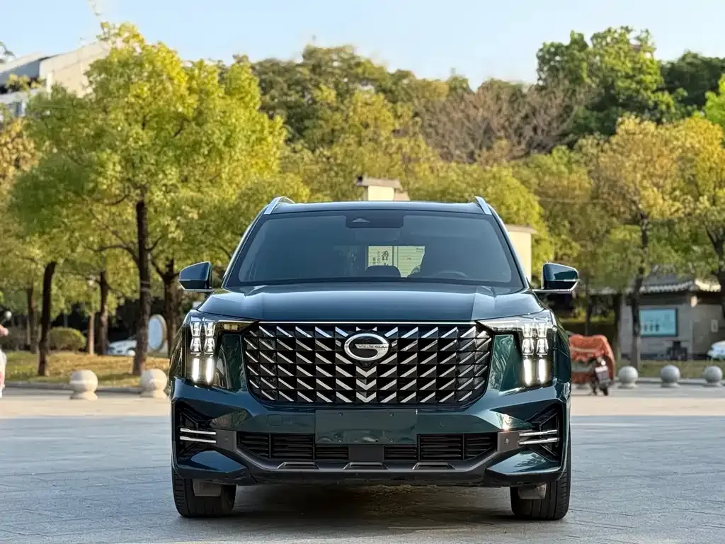 GAC Motor Trumpchi GS8 — фото 8