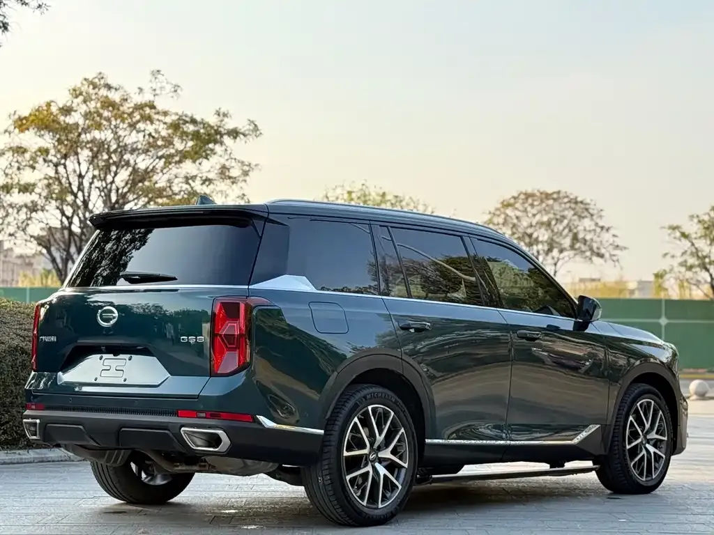 GAC Motor Trumpchi GS8 — фото 2