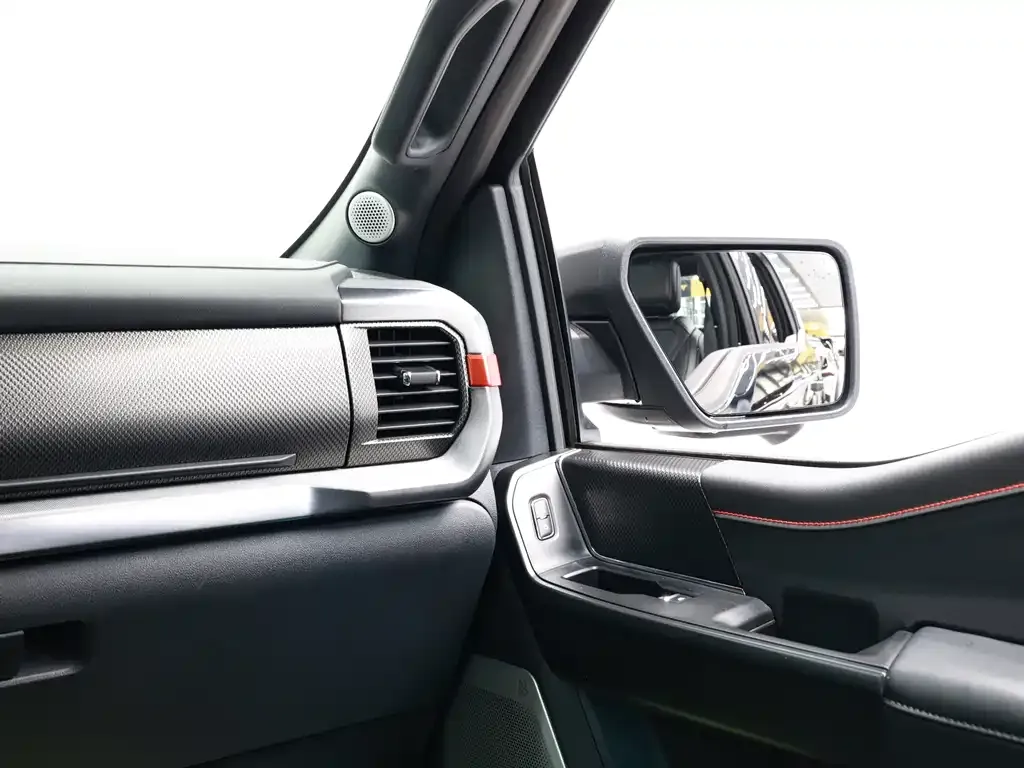 Ford F-150 Raptor — фото 10