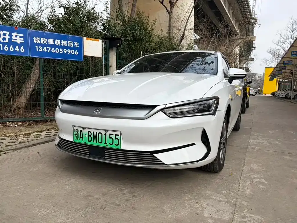 BYD Qin PLUS — фото 1