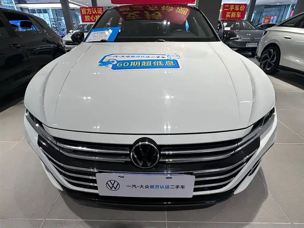 Volkswagen CC 2023 из CN, фото 9