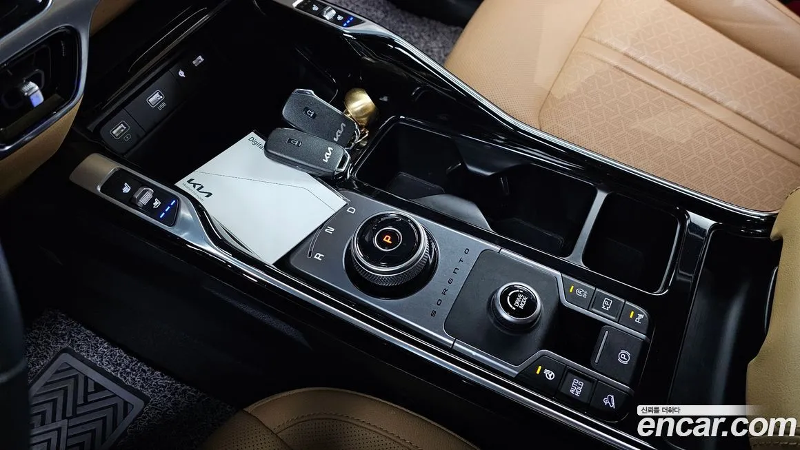 Kia Sorento — фото 10