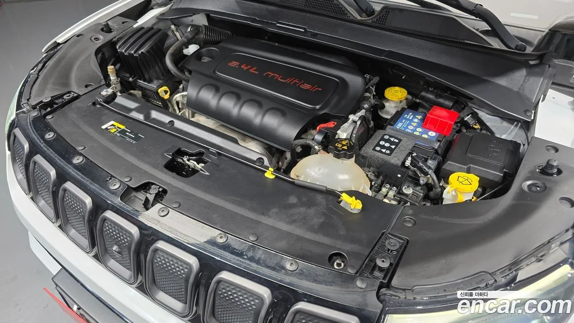 Jeep Compass 2022 из KR, фото 6