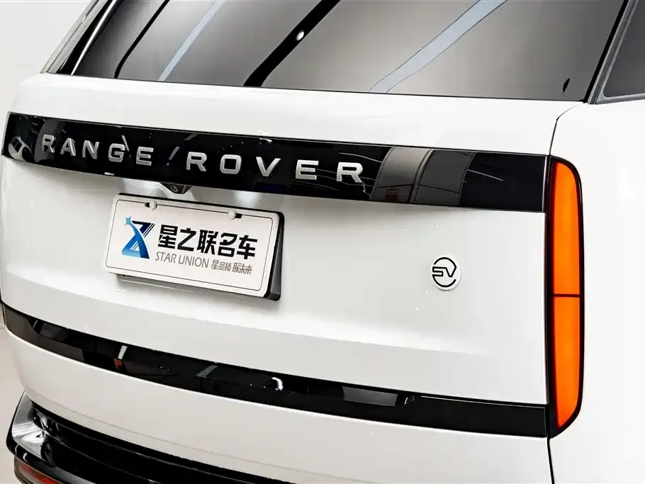 Land Rover Range Rover 2024 из CN, фото 2