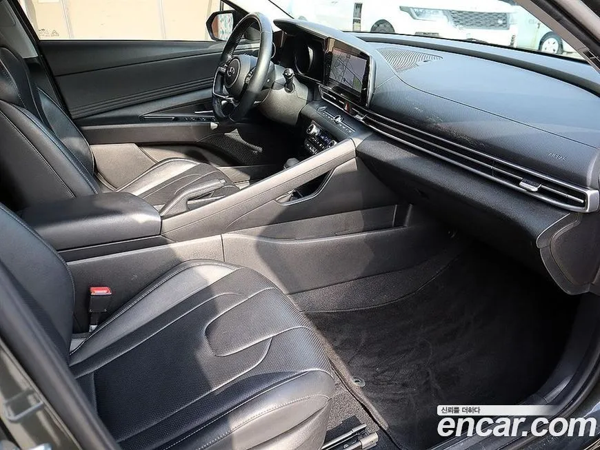 Hyundai AVANTE — фото 10