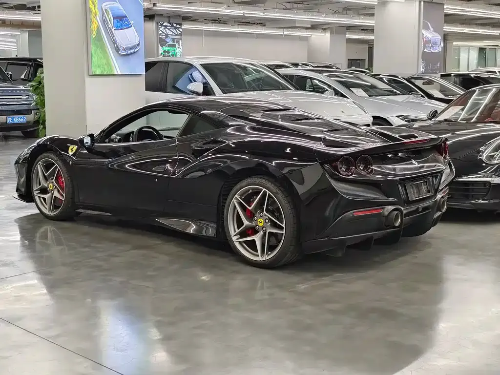 Ferrari F8 2022 из CN, фото 2