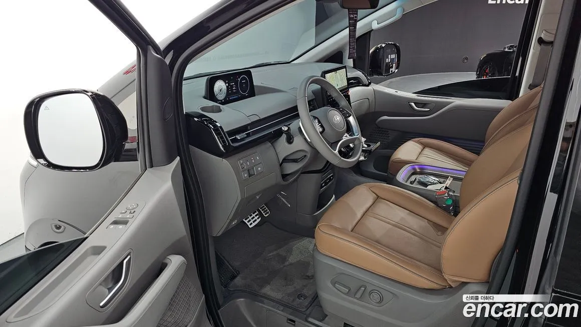 Hyundai Staria — фото 3